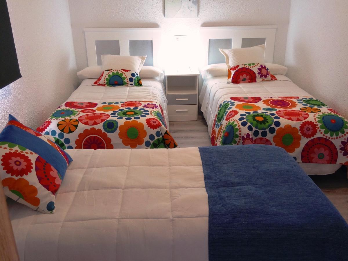 Hostal Los Gabrieles Albacete Bagian luar foto